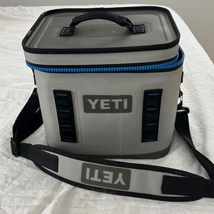 Like new Yeti cooler, hopper flip 12